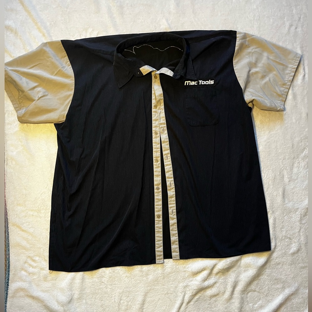 Mac Tools 3XL Black and Gray Button-Up Short Sleeve
